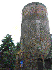 Der 18 Meter hohe Pulverturm in Orsoy