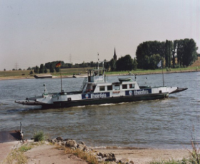 Die Rheinfähre in Orsoy