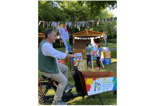 foto des Glücksrads auf dem KPiP-Festival