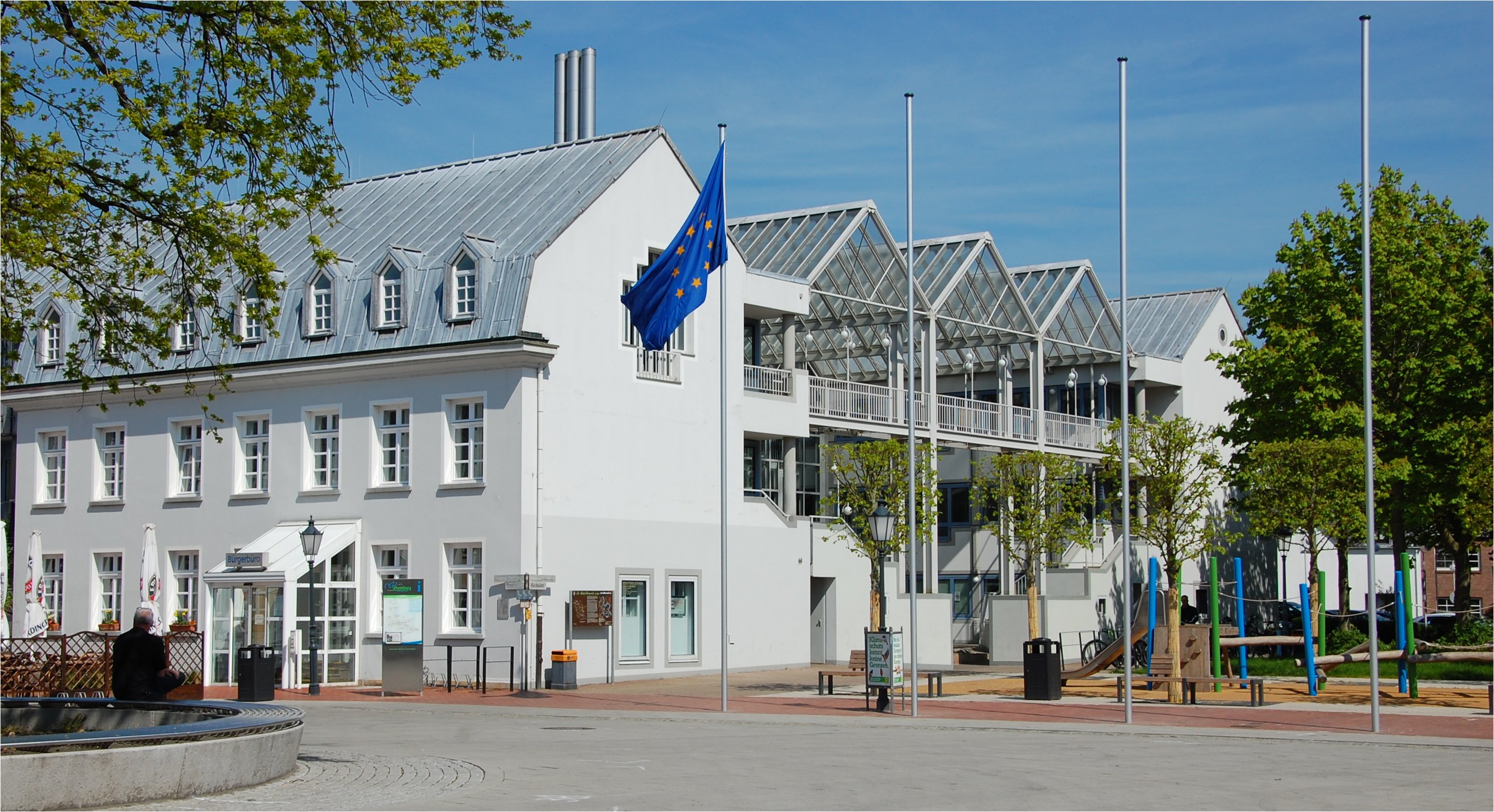 Ein Bild des Stadthauses