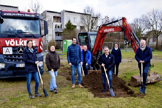 Pressemitteilung Erster Spatenstich neue_Kita Annaberg vor Ort Homepage